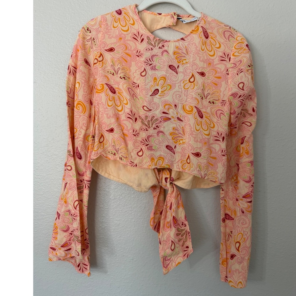 Zara Women Pink Paisley Bell Sleeve Open Back Tie Hem Crop Top Small - Picture 2 of 6